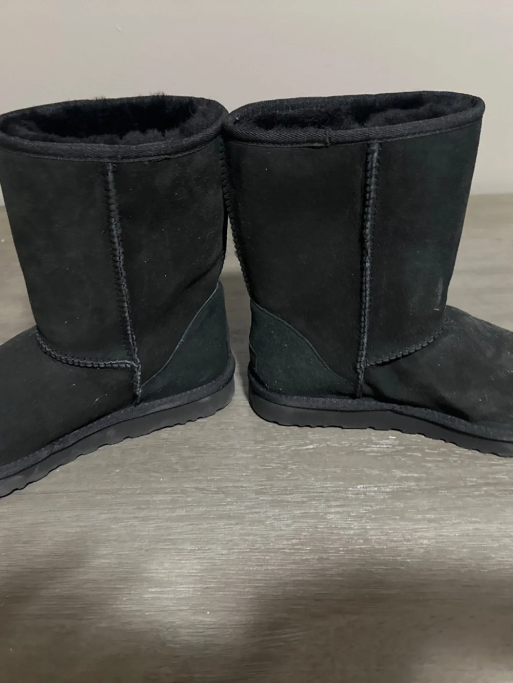 Black Ugg boots